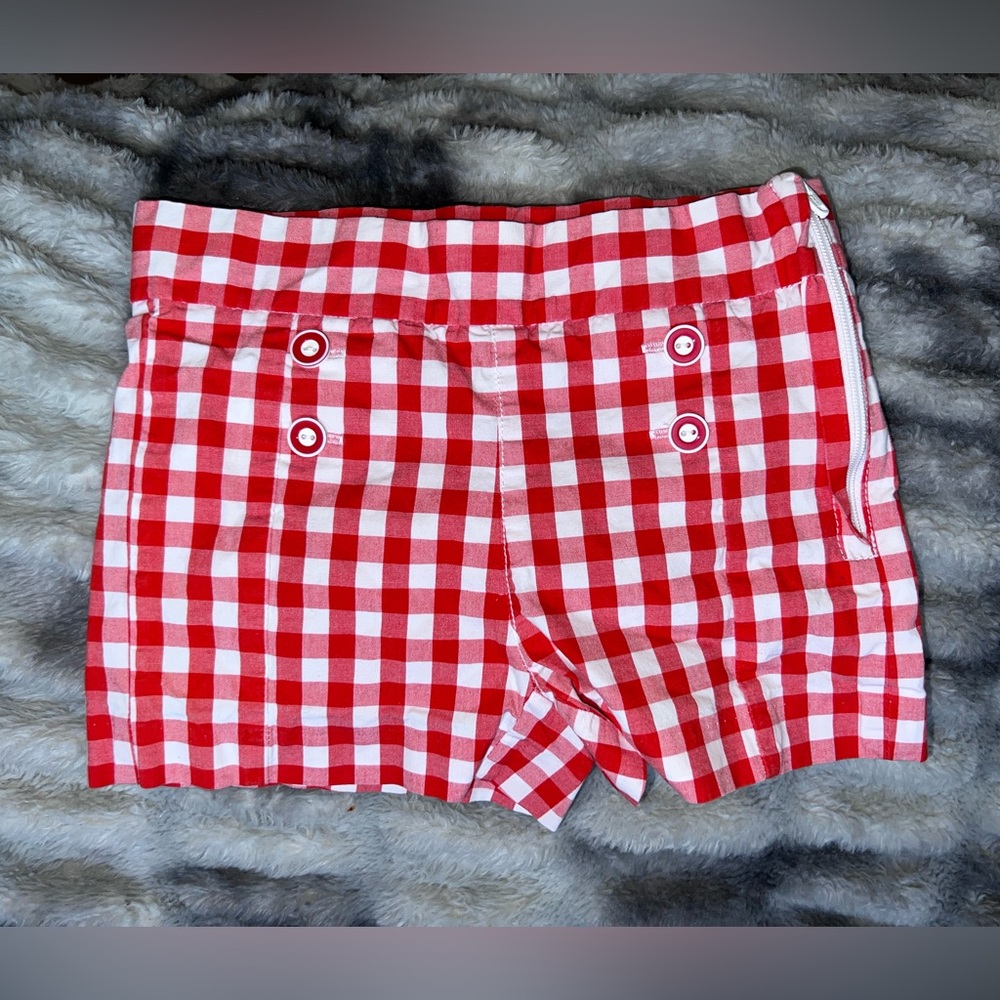 GUC Girls size 4 super cute checkered shorts!
